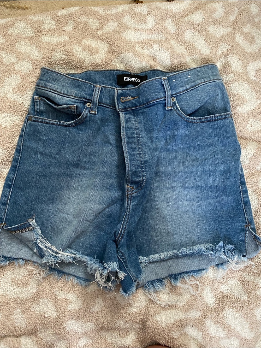 Express Frayed Hem High-Rise Jean Shorts - Blue